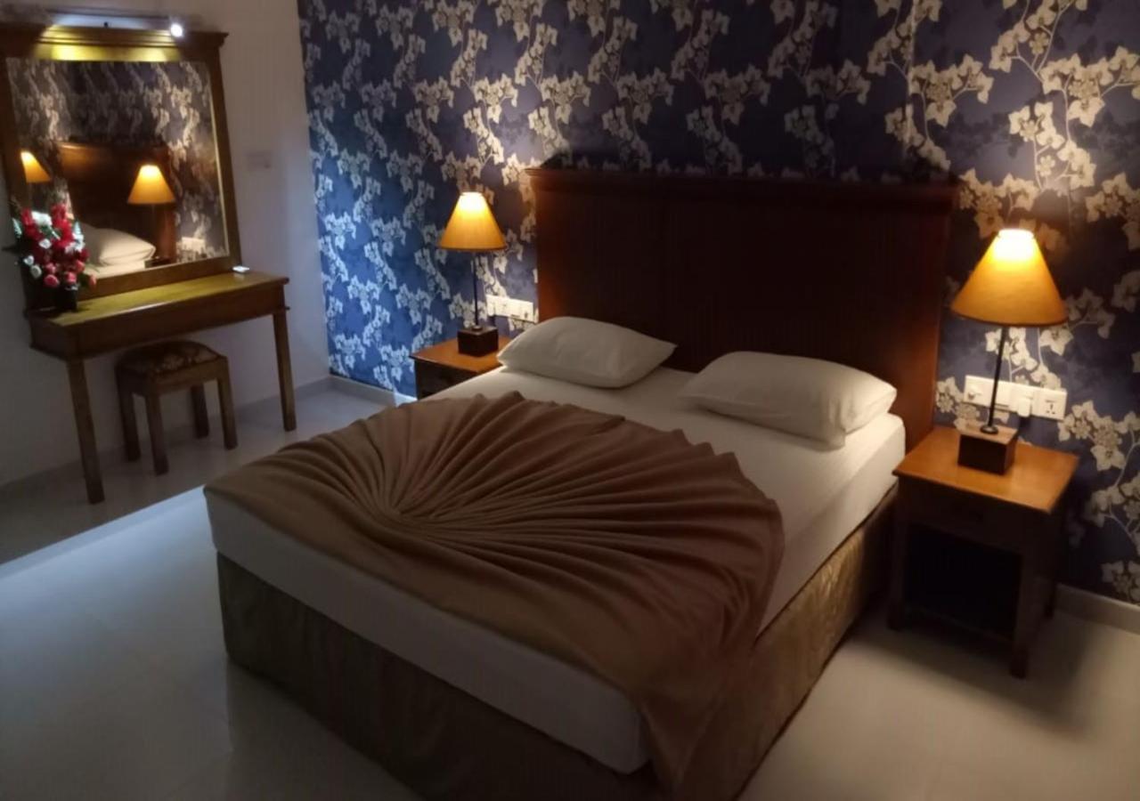 Garden Beach Hotel Kalutara Eksteriør bilde