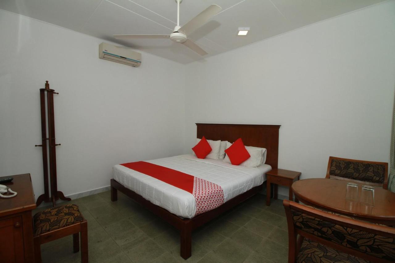 Garden Beach Hotel Kalutara Eksteriør bilde