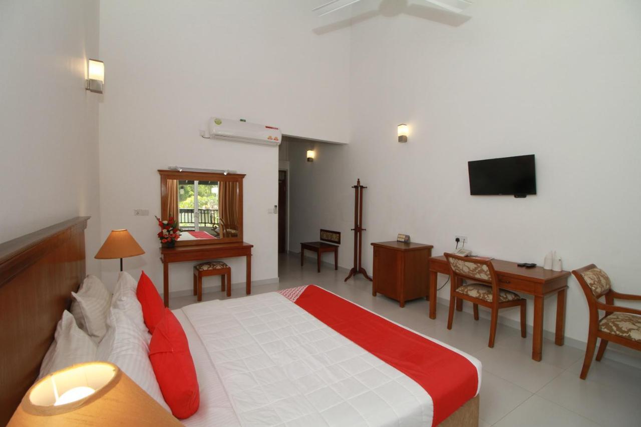 Garden Beach Hotel Kalutara Eksteriør bilde